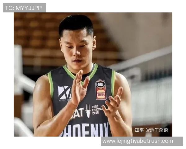 锡安赤膊上身展现惊人天赋NBL社媒热议他的强壮体魄与运动能力